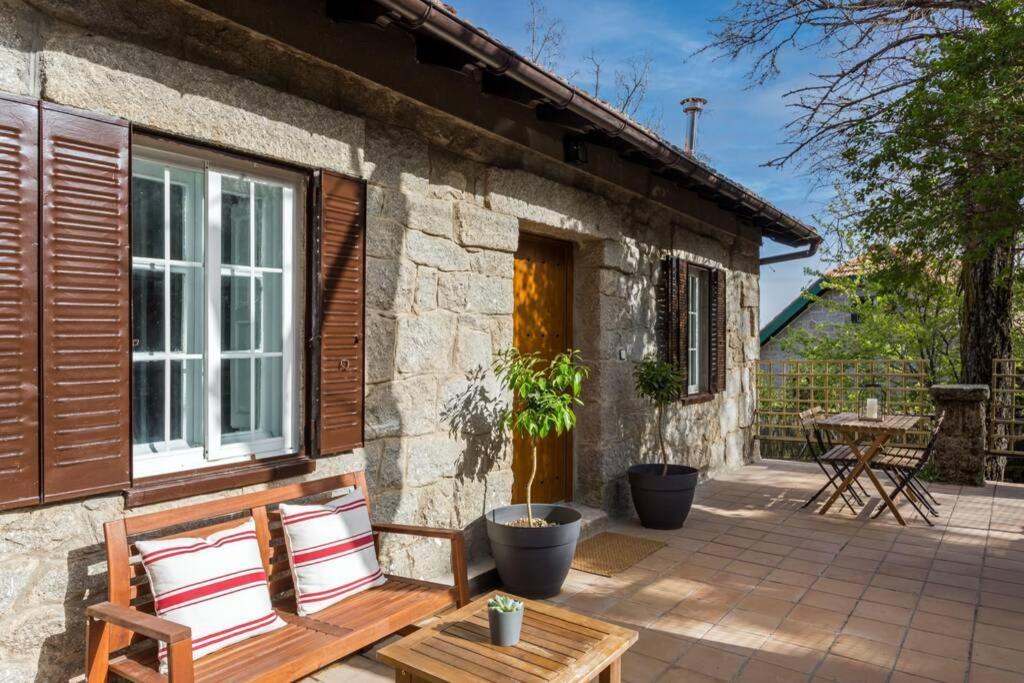 Villa La Casita De Piedra Cercedilla Esterno foto