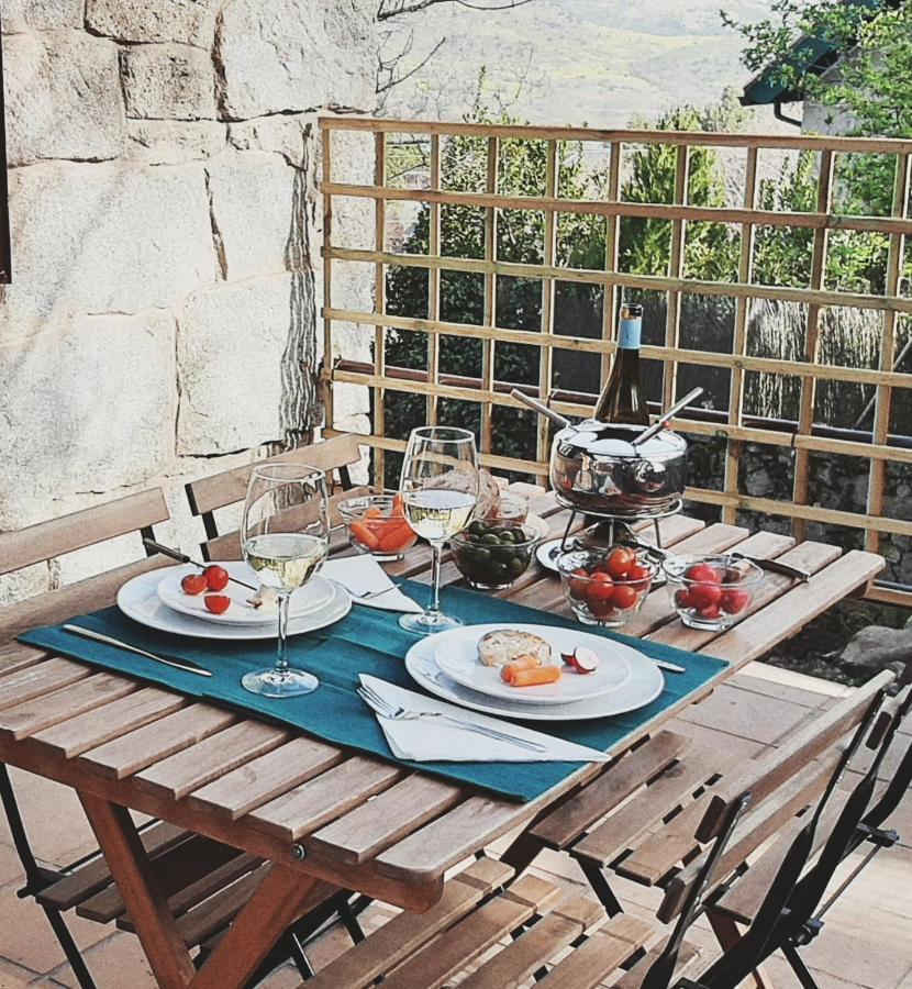 Villa La Casita De Piedra Cercedilla Esterno foto